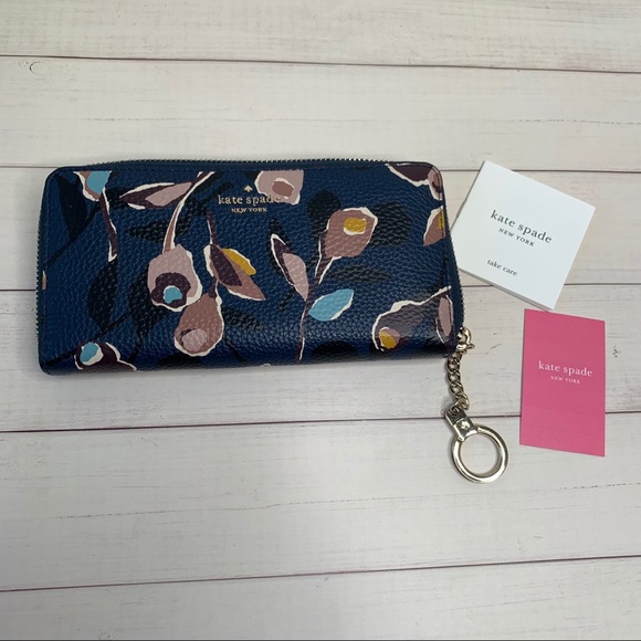 kate spade Handbags - NWT Kate Spade rose print neda wallet